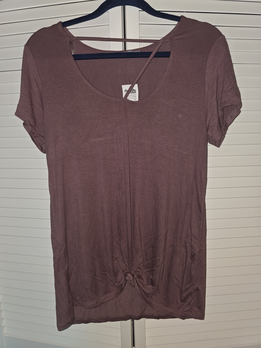 New NWT Charlotte Russe Large Mauve Short Sleeve Knot Front Top